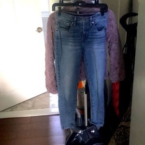 These are some relatively new jeans, they are straight jeans.